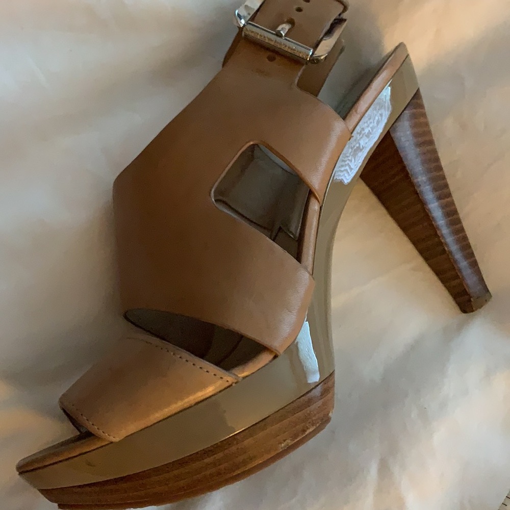 Michael Kors platforms - Picture 6 of 7